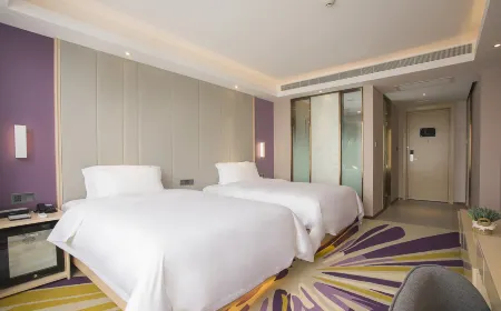 Lavande Hotel (Fangchenggang Dongxing Port Store)