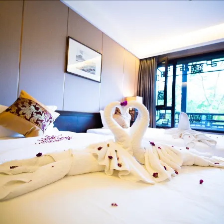 Huatan Keshe Hotel