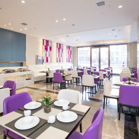 Lavande Hotel (Datong Dongxin Square Railway Station)