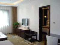 Dacheng Hotel - parking
