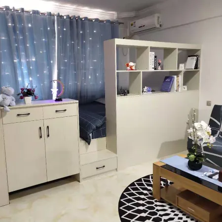 Kending Aiqinghai Hostel