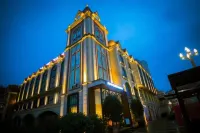Linzekaer Hot Spring Hotel Hotels in Guangyuan