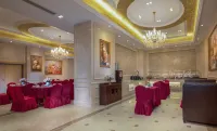 Vienna Hotel (Yichun High-speed Railway Station Wanda)