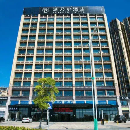Pioneer Hotel