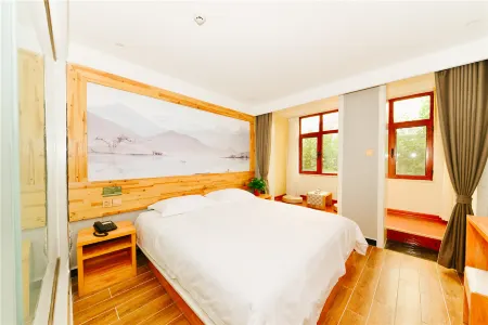 100 Inn Liangpin Hotel (Pingshan Wentang) Отели рядом с достопримечательностью «Hongya Valley»