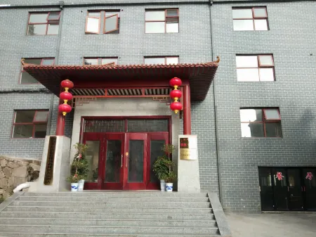 Tianyue Mufushan Yifengjian Resort Hotel