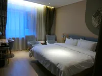 Homeinn · neo (Helong Department Store Pedestrian Street) Hotels in Helong