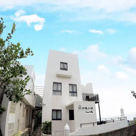 Rose Villa Отели рядом с достопримечательностью «Город Небес»