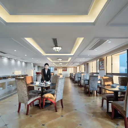 Vienna International Hotel (Bengbu City Gate)