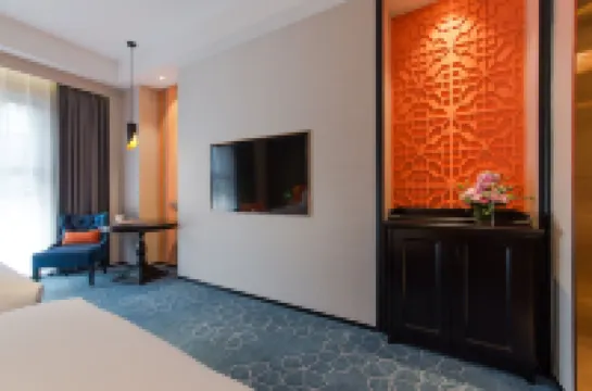 曼忻酒店（昆明滇池公園1903店）