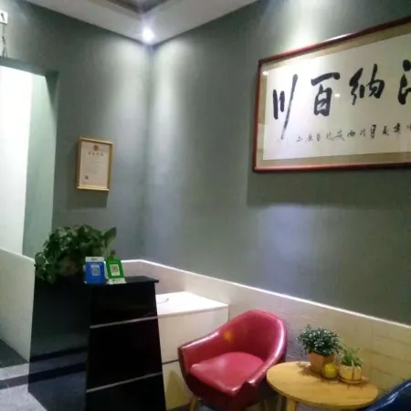 Xi'an Jinzhou Hotel Отели рядом с достопримечательностью «Библиотека Сианьского нефтяного университета (Юйуйский кампус)»