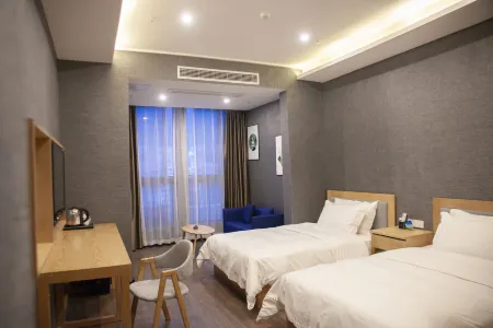 Jundun Tu Hotel (Chongqing Qinjiang Branch) Отели рядом с достопримечательностью «Chongqing Vocational Institute of Tourism»