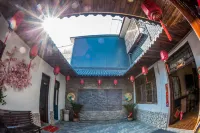 Anyu · Wooden House