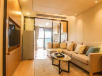 深圳D House(梦想家)国际服务公寓 - 两房一厅小汽车主题房