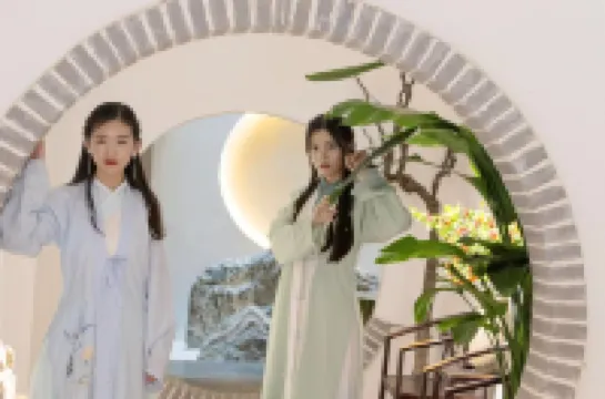 Floral Hotel·No.76 Designer Boutique Hotel (Huimin Street Branch, Zhonglou Subway Station, Xi'an)