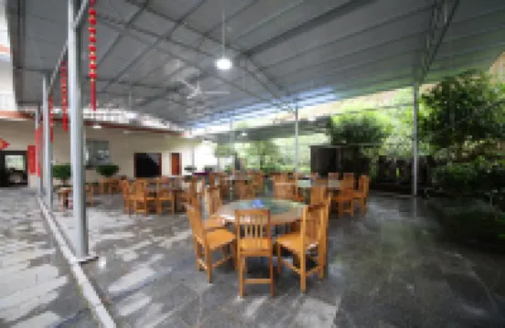 Liuyang Dawaishan Orchard Fishing Farm