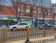 Jinzhong Colorful Four Seasons Inn - Inns