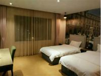 北京大红果酒店 - 标准一室二床房B