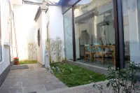 Xishe Homestay (Ancient City of Zhengding Linji Temple) - parking
