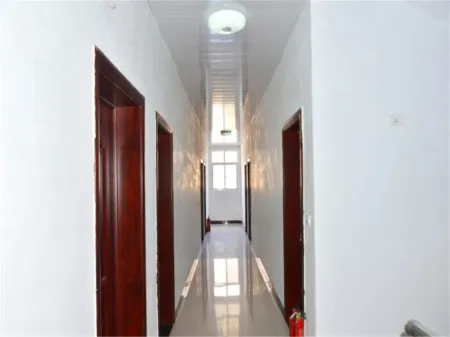 Lushan Shamen Sunshine Manor Farm Stay Отели рядом с достопримечательностью «Tianlong Pool Scenic Area»