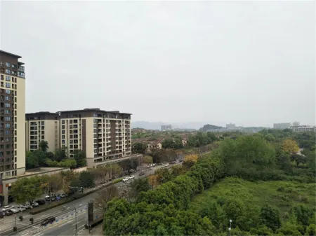Chongqing Yunxi Hotel Отели рядом с достопримечательностью «Chongqing University of Posts and Telecommunications (University City Teaching Area)»
