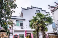 Xifengkezhan Hotel di Qingyuan Village (East Route)