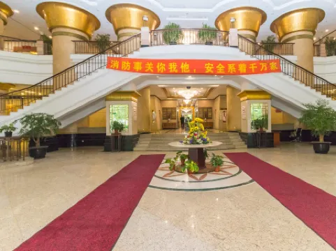 iNestin Shanghai Apartment (Lujiazui)