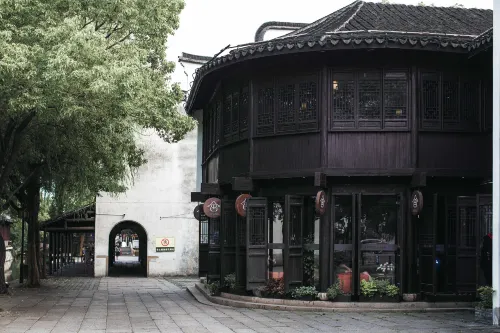 OrigInn Riverside Hotel