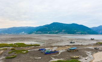 Beiqi Tantu Seaside Hostel