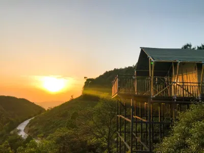 Chongqing Pangyi Blueberry Cliff Camping Hotel 허촨구 호텔