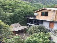Songyang Menglixia Residence Hotels near Zhangxi Bus Station