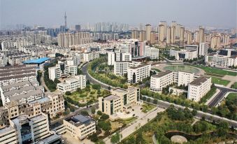 Suitetrails - Mr. Chen's Home Apartment