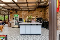 Yunzhong Manbu Banshan Huashu Hotel