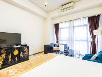 私待酒店公寓(广州火车站西湾路店) - 高级双床房