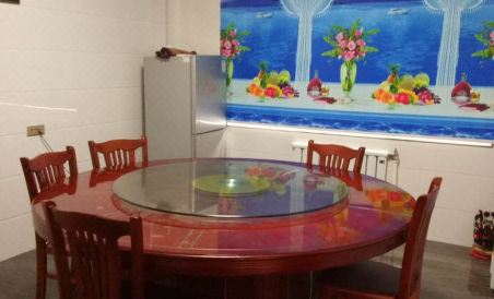 XIU SHUI YA JU HOTEL，LONG QUNA CITY - Housity