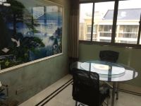 上海浅色年华公寓 - 简约三室二厅套房