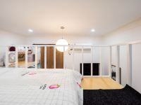 上海Wang-Diana公寓(山东中路分店) - 简洁一室二床房