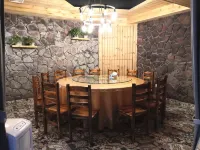 Tianshe Courtyard View Leisure Resort Villa Mountain Su (Anji Yunshang Grassland Resort) - พร้อมระเบียง
