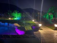 杭州风和日丽名宿公寓 - 豪华大床房