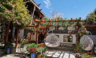 Lijiang Walu Inn