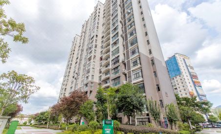 Dingding Inn - Housity