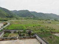 杭州严紫珍特色民宿 - 大床房