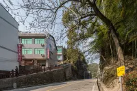 Linjiang Inn
