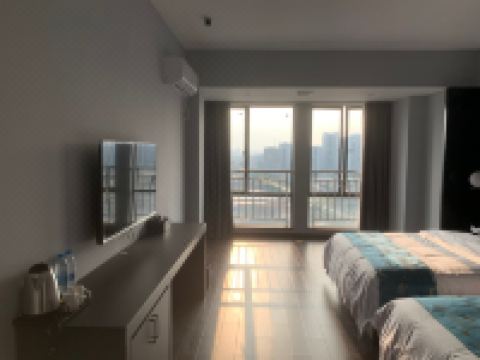 广州高斯公寓 - 豪华双床房