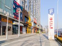 大连云海美地公寓式酒店 - 海景大床房
