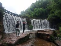 蜀南竹海和谐农家院 - 精致标间