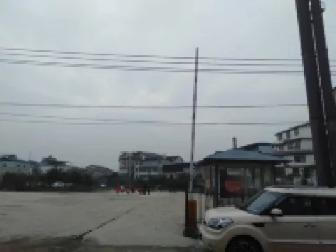 Zhangjiajie Fengjie Chinese Inn (Tianmenshan Cableway)