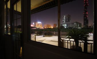 Lishuilouting Inn (Xiuyan Road Subway Station)