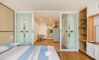 Qingshe Apartment (Shanghai Sijing Metro Station)