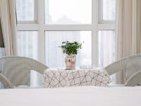 武汉克里斯酒店 - 秘境花园品质大床房